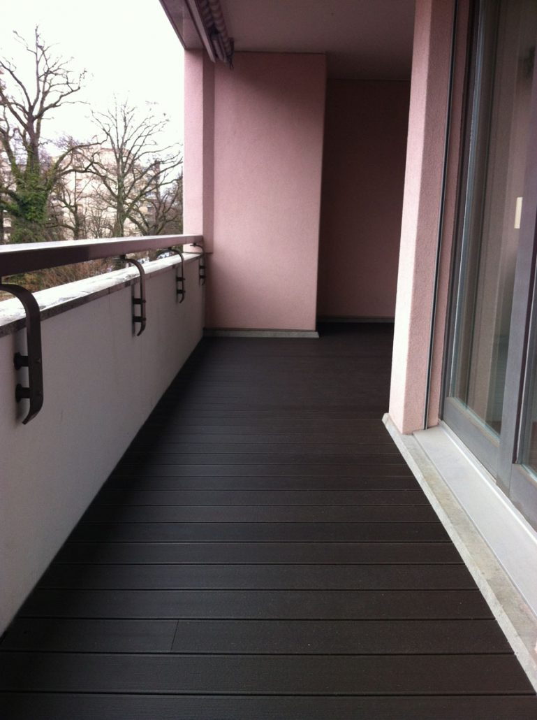 balcon-sol-bois-composite
